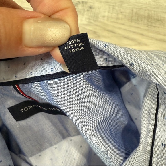 Tommy Hilfiger Light Blue Dress Shirt with Dotted H Pattern Neck 16 - Picture 13 of 17